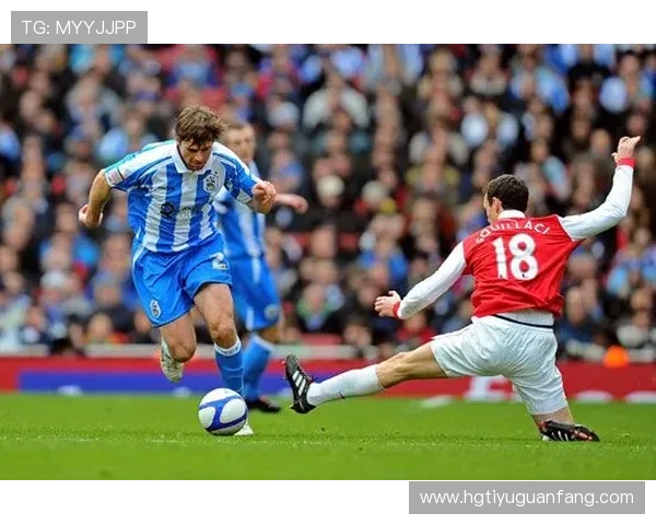 哈德斯菲尔德俱乐部近期动态聚焦球队调整与未来赛季发展前景解析