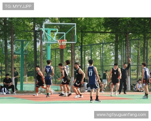 激烈对决篮场争锋巅峰对抗精彩瞬间全记录